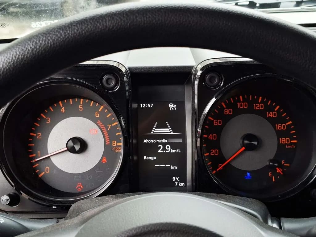 Suzuki Jimny Gl Winche Mt 4x4 Precio+ Iva año 2026