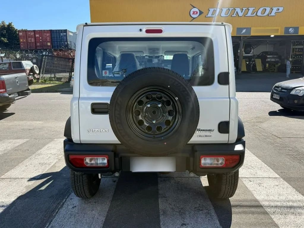 Suzuki Jimny Gl Winche Mt 4x4 Precio+ Iva año 2026
