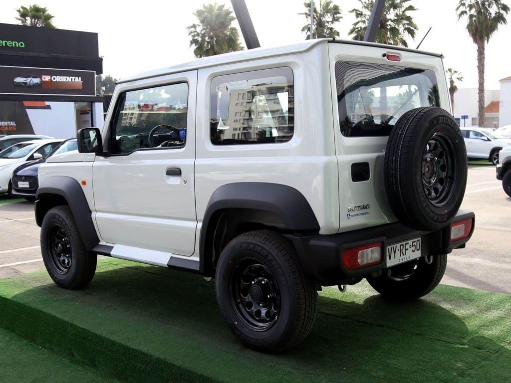 Suzuki Jimny 4x4 1.5 Gl Winche Mt Precio + Iva año 2026