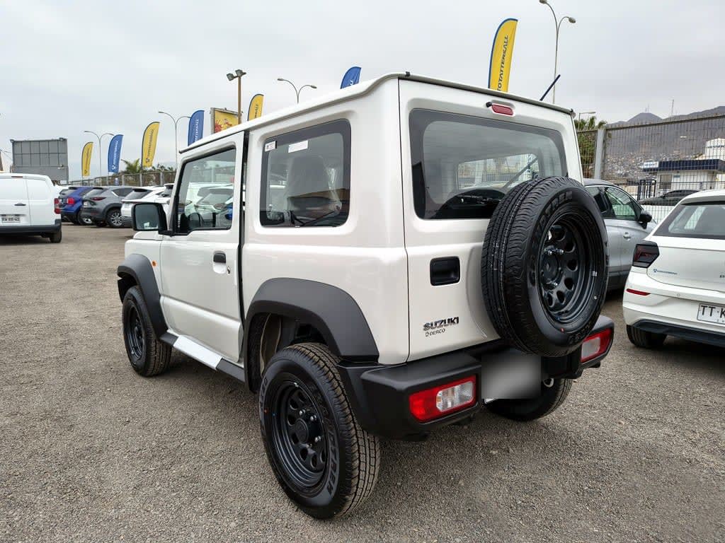 Suzuki Jimny Gl Winche Mt 4x4 Precio+ Iva año 2026
