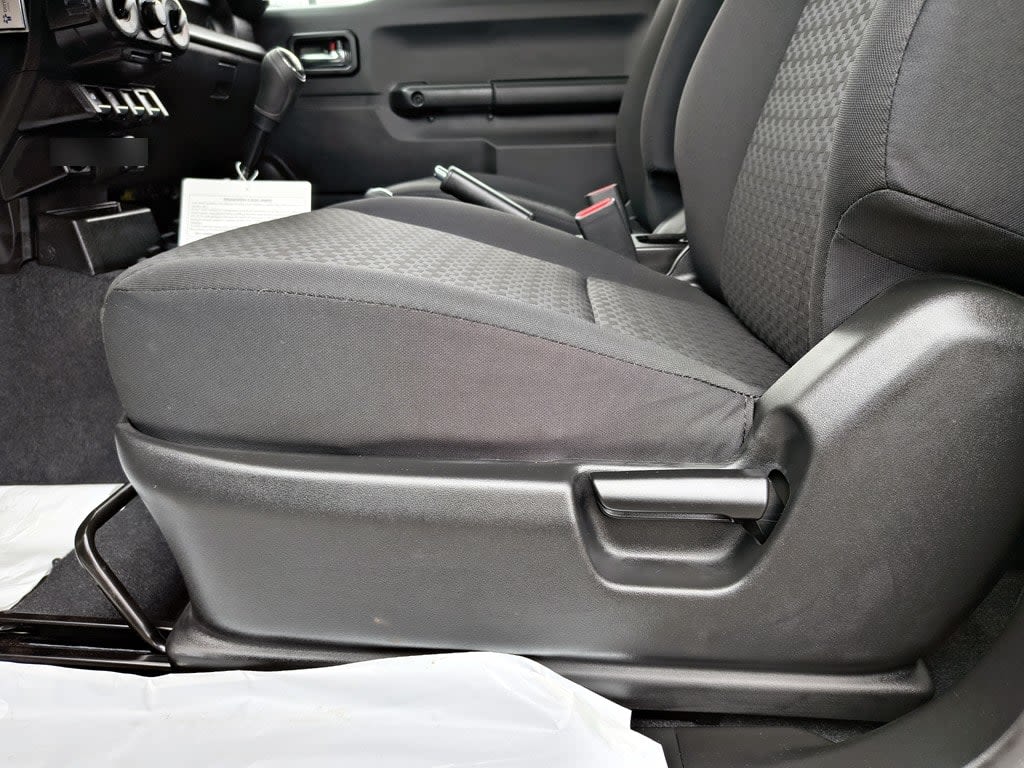 Suzuki Jimny Gl Winche Mt 4x4 Precio+ Iva año 2026
