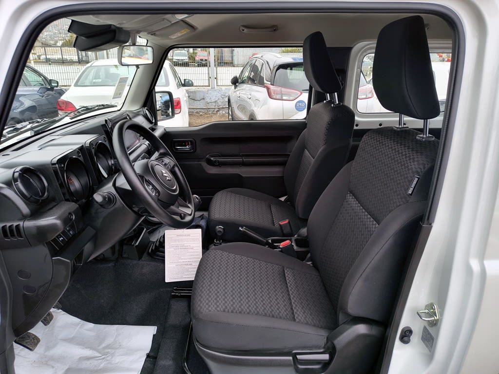Suzuki Jimny Gl Winche Mt 4x4 Precio+ Iva año 2026