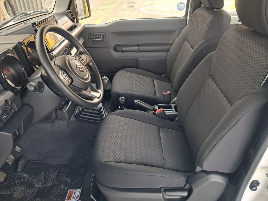Suzuki Jimny Gl Winche Mt 4x4 Precio+ Iva año 2026