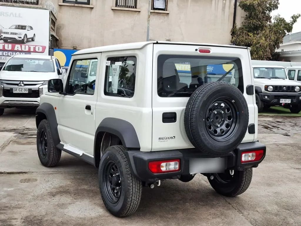 Suzuki Jimny Gl Winche Mt 4x4 Precio+ Iva año 2026