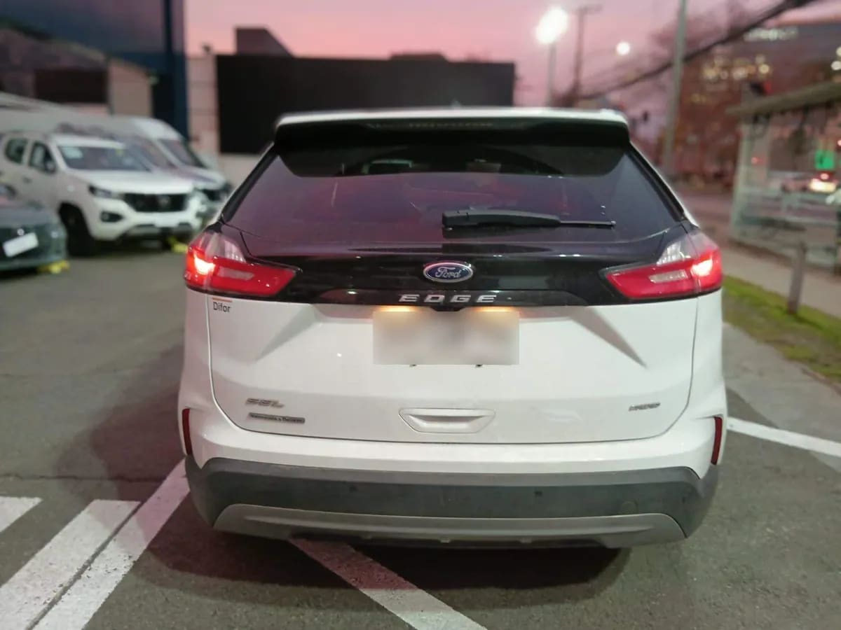 Ford Edge 2.0 Sel Ecoboost Awd At 5p año 2023