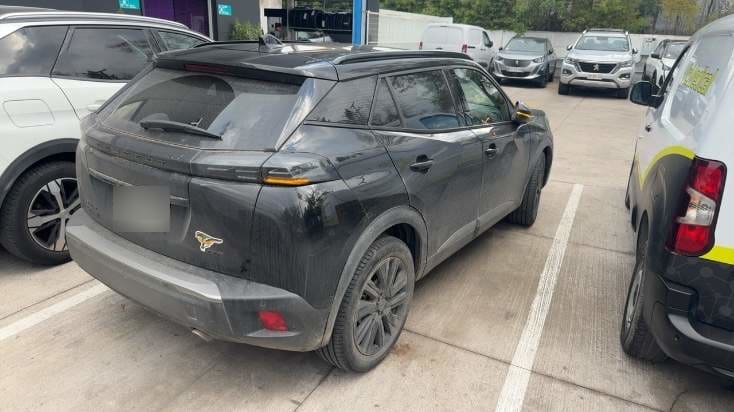 Peugeot 2008 1.5 Gt Bluehdi 130hp Diesel 4x2 Eat8 5p año 2024