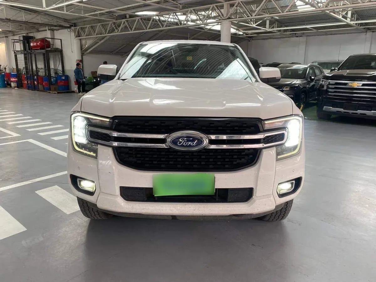 Ford Ranger 2.0 Xlt Diesel 4x4 Dob. Cab. At 4p año 2024