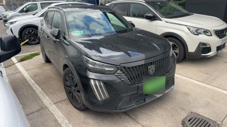 Peugeot 2008 1.5 Gt Bluehdi 130hp Diesel 4x2 Eat8 5p año 2024