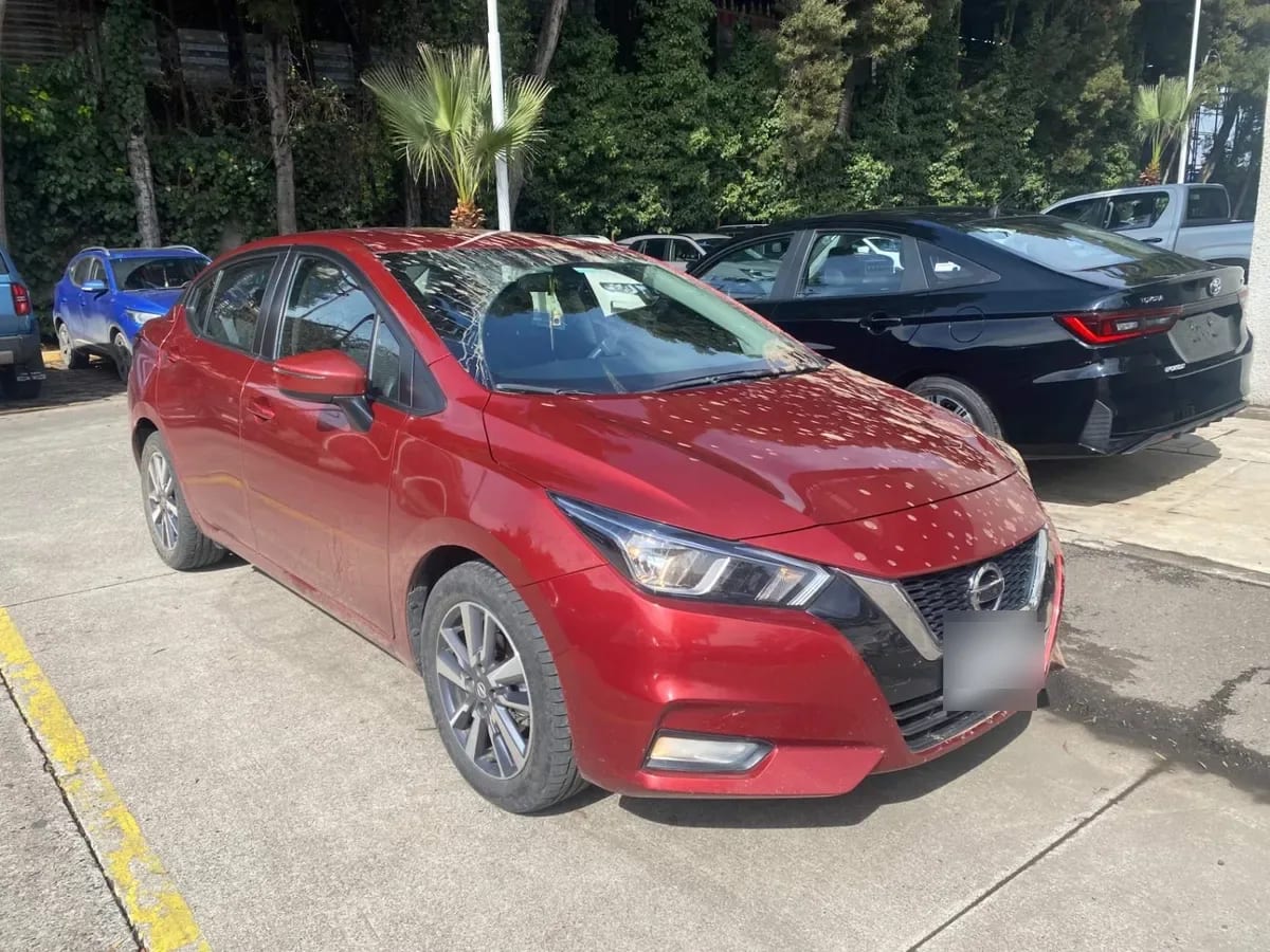 Nissan Versa 1.6 Advance 4x2 Cvt At 4p año 2021