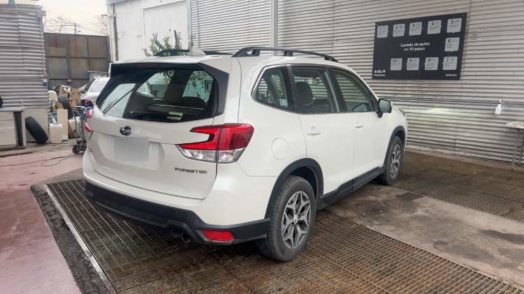 Subaru Forester 2.0i Dynamic Eyesight Awd At 5p año 2023