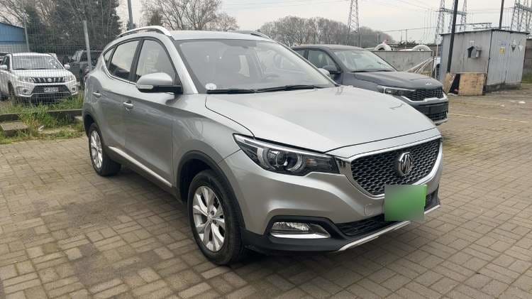 MG Mg Zs 1.5 Std 4x2 Mt 5p año 2024