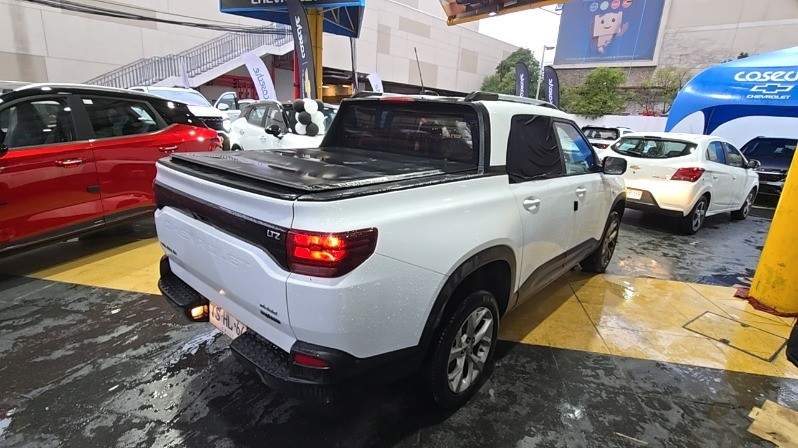 Chevrolet Montana 1.2t Ltz S 4x2 At 4p año 2024