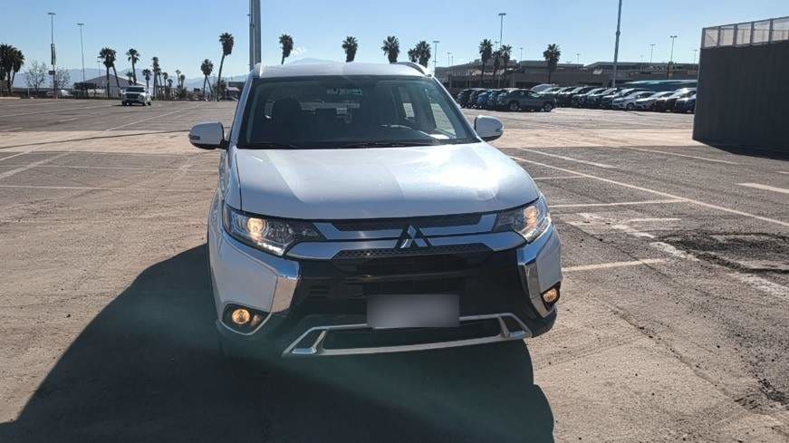 Mitsubishi Outlander 2.0 4x2 Mt 5p año 2019