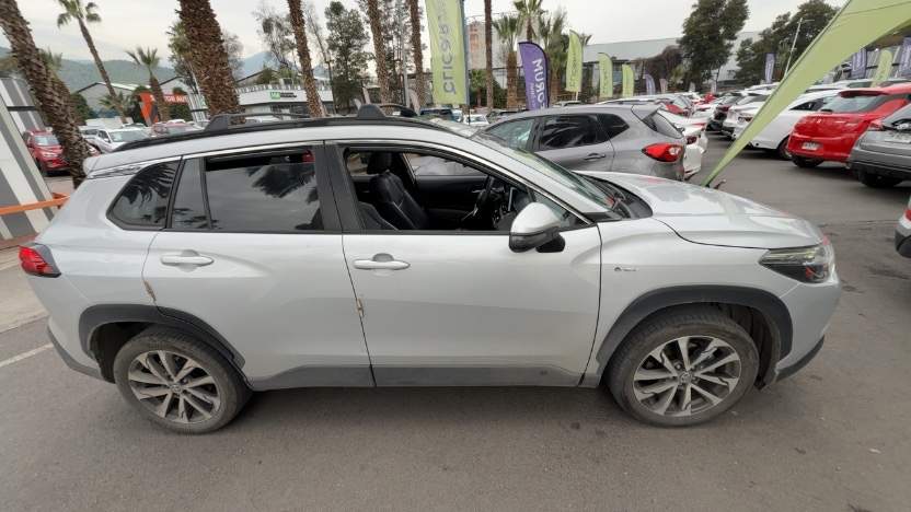 Toyota Corolla Cross 1.8 Seg Hybrid 4x2 Cvt At 5p año 2024
