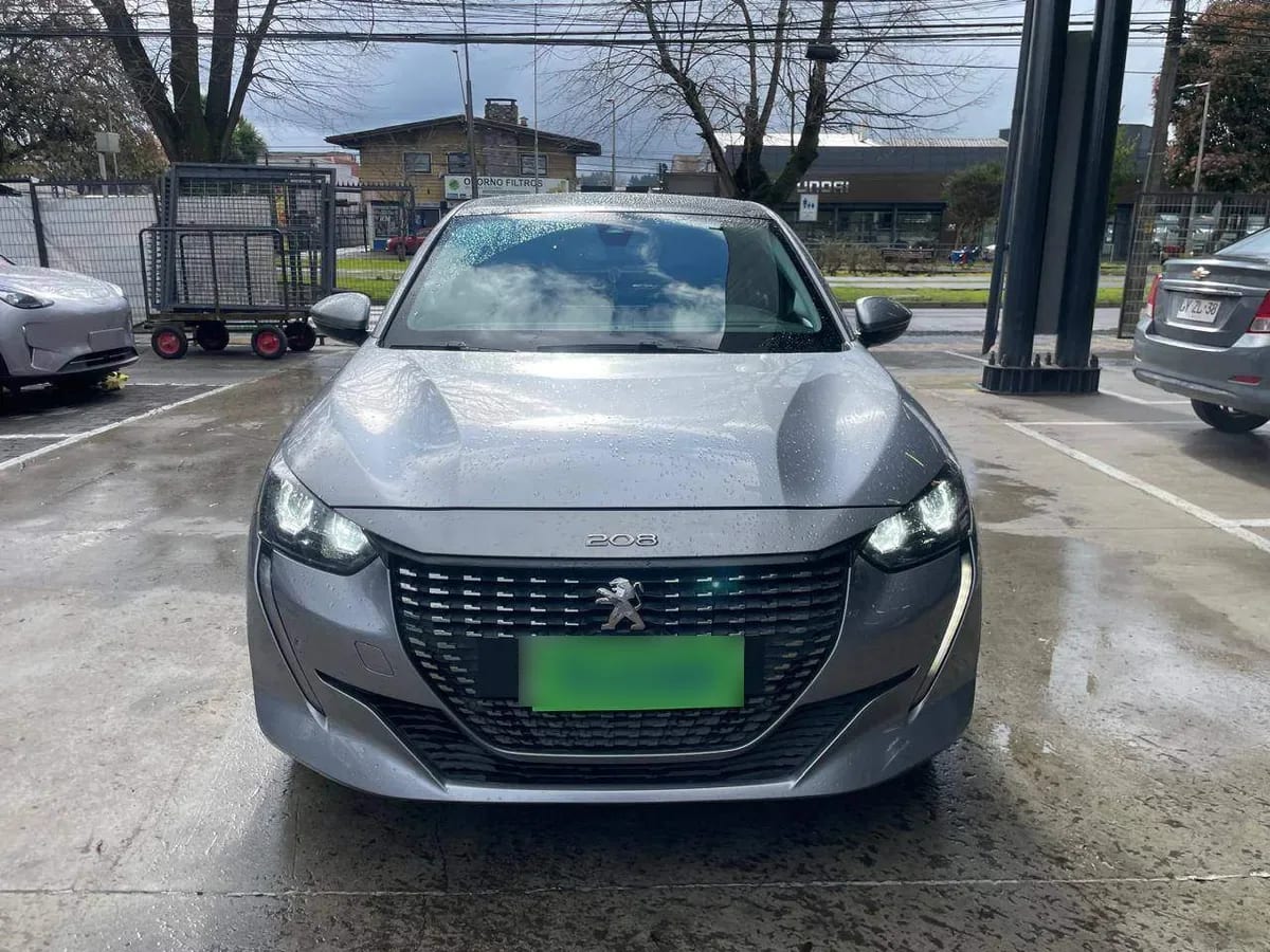 Peugeot 208 1.2 Gt Puretech 4x2 130 Eat8 5p año 2021