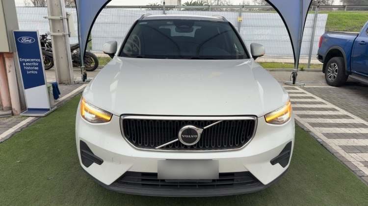 Volvo Xc40 2.0 B4 Plus Hibrido Fwd At 5p año 2024
