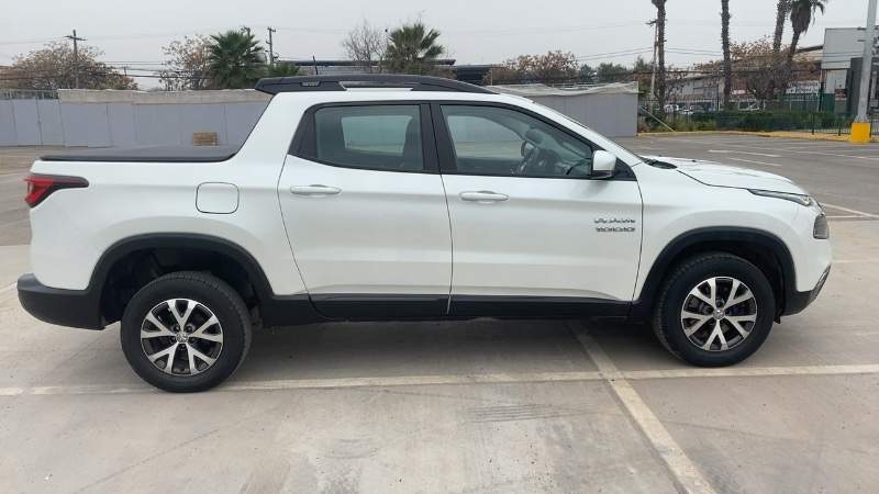 Ram 1000 1.8 Big Horn Lx 4x2 Dob. Cab. At 4p año 2022
