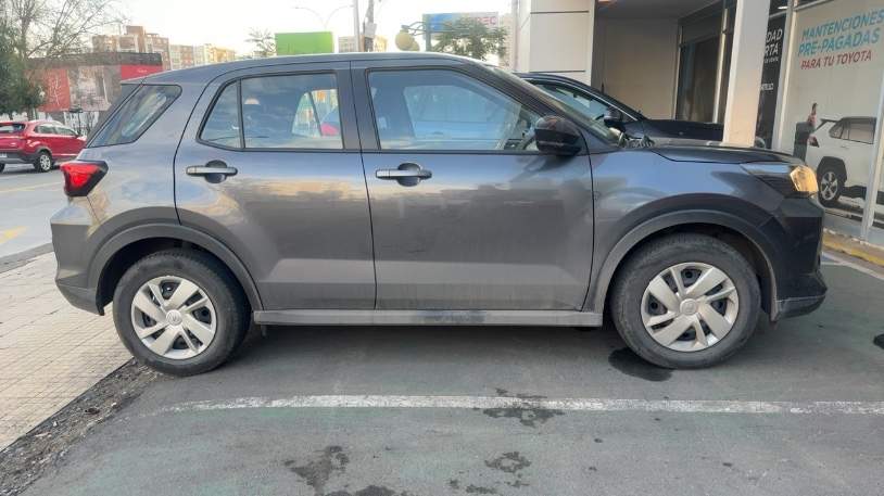 Toyota Raize 1.2 I 4x2 Mt 5p año 2023
