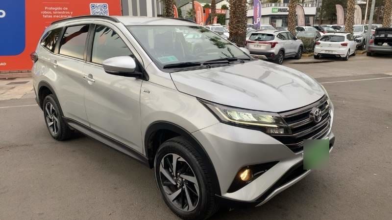 Toyota Rush 1.5 Xei 4x2 Mt 5p año 2024