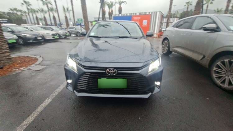 Toyota Yaris 1.5 E 4x2 Sdn Cvt At 4p año 2023