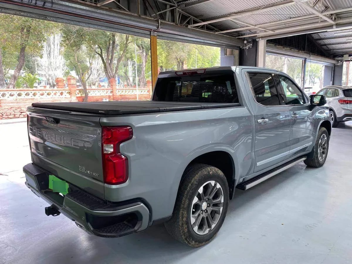 Chevrolet Silverado 3.0 High Country 4x4 At 4p año 2023