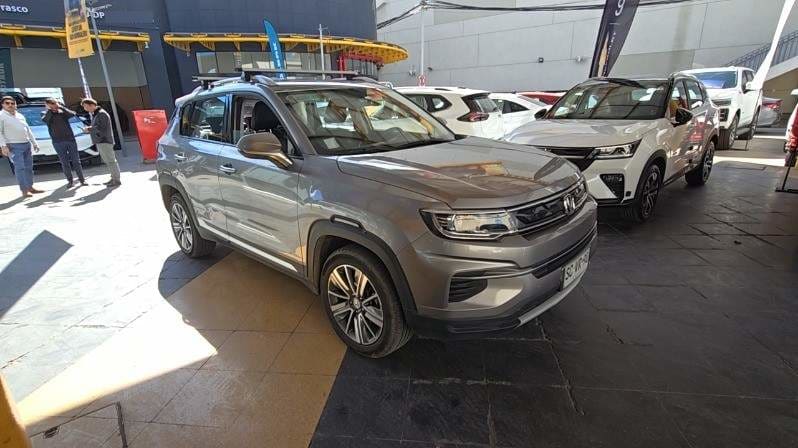 Changan Cs35 Plus 1.6 Luxury 4x2 Mt 5p año 2022
