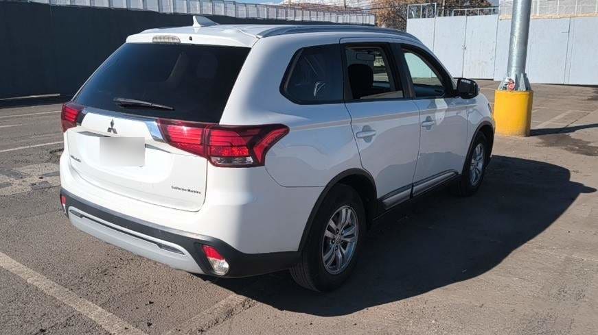 Mitsubishi Outlander 2.0 4x2 Mt 5p año 2019