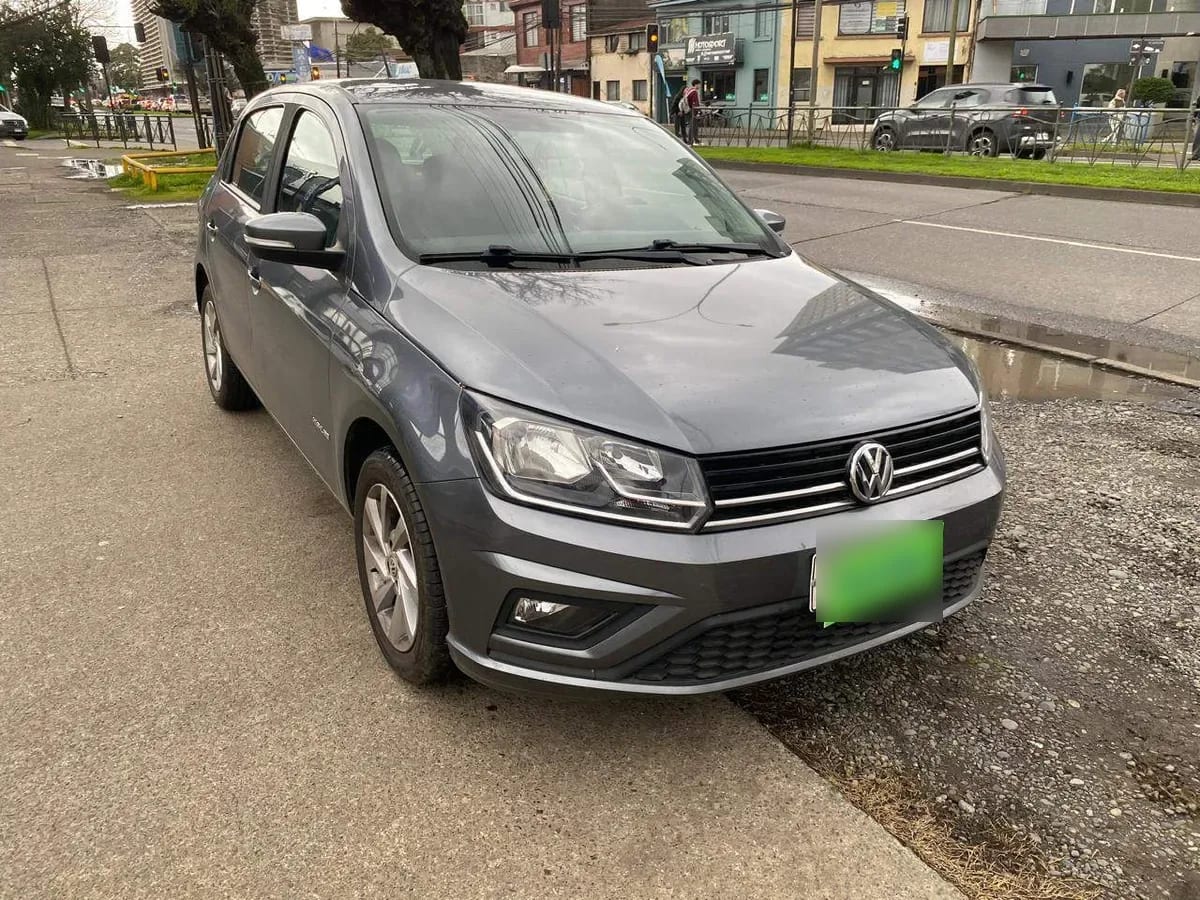 Volkswagen Gol 1.6 Highline 4x2 Hb Mt 5p año 2022