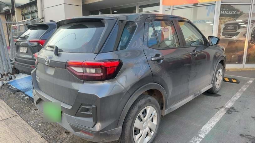 Toyota Raize 1.2 I 4x2 Mt 5p año 2023
