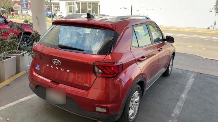 Hyundai Venue 1.6 Qx Value 4x2 Mt 5p año 2020