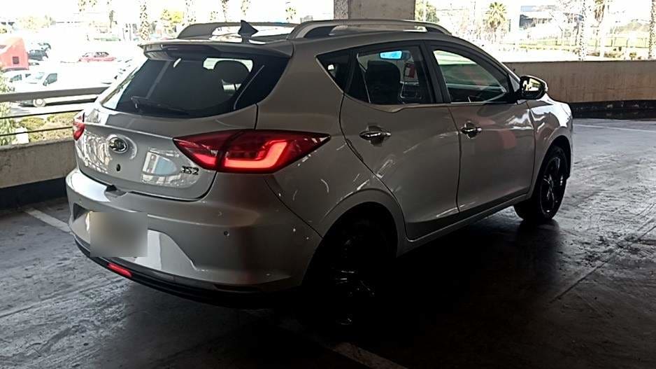 JAC Js2 1.5 Comfort 4x2 Smart Mt 5p año 2022