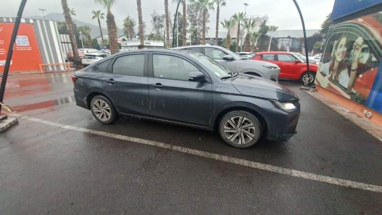 Toyota Yaris 1.5 E 4x2 Sdn Cvt At 4p año 2023