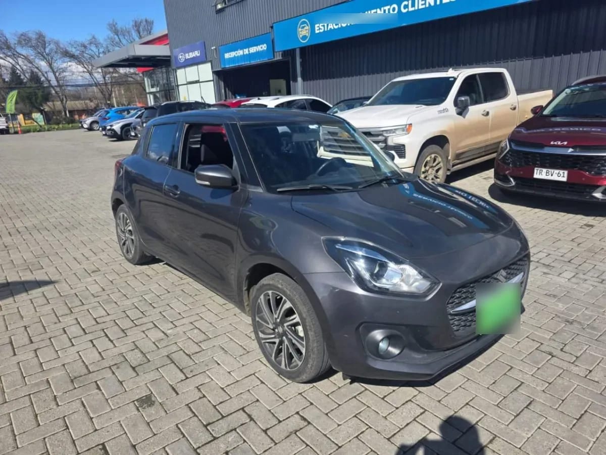 Suzuki Swift 1.2 Glx Plus 4x2 Hb Cvt At 5p año 2022