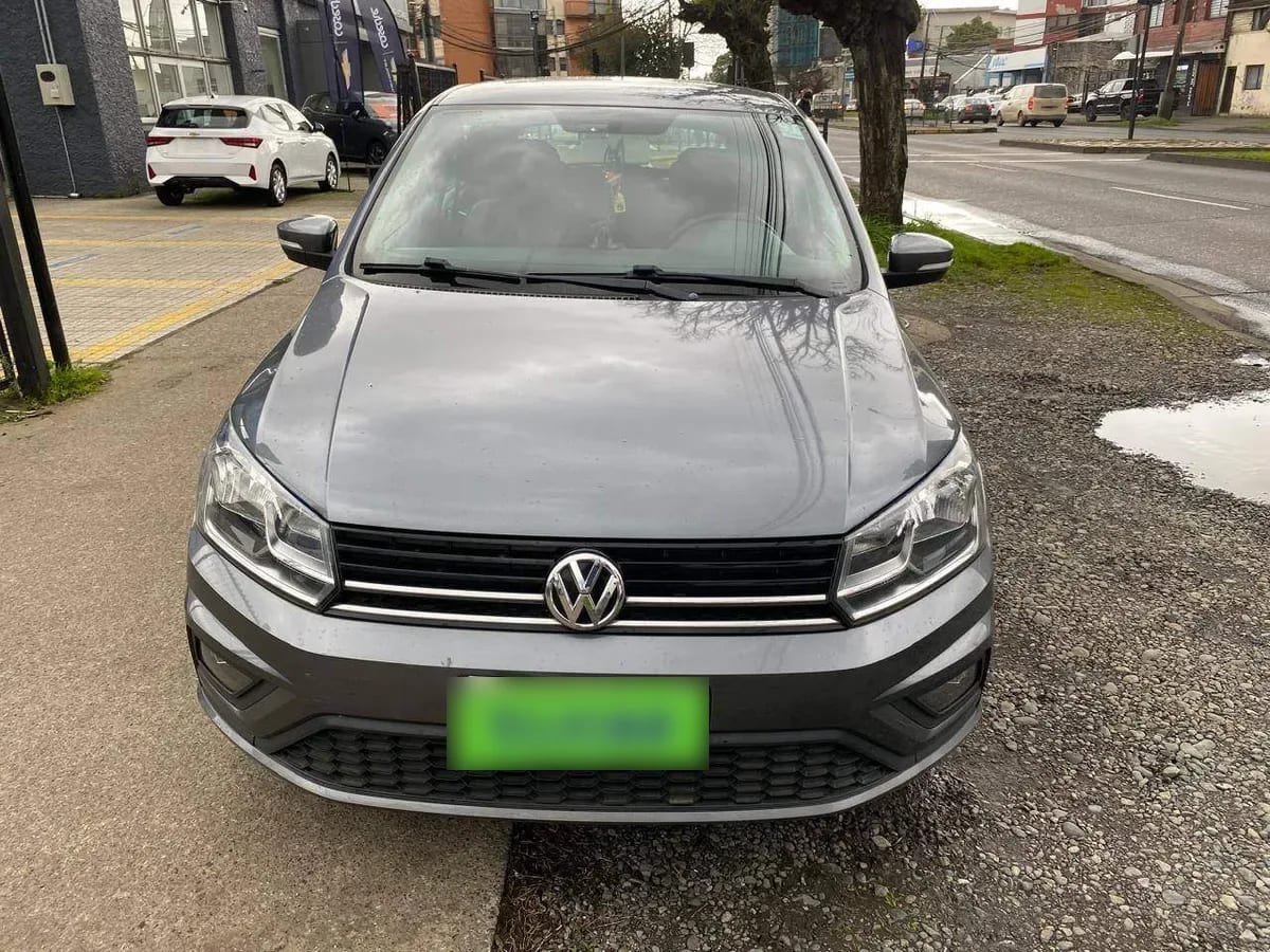 Volkswagen Gol 1.6 Highline 4x2 Hb Mt 5p año 2022