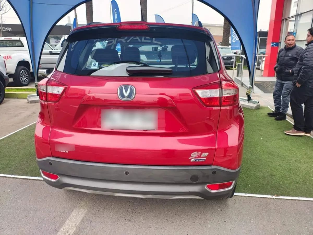 Changan Cs15 1.5 Luxury 4x2 Mt 5p año 2018