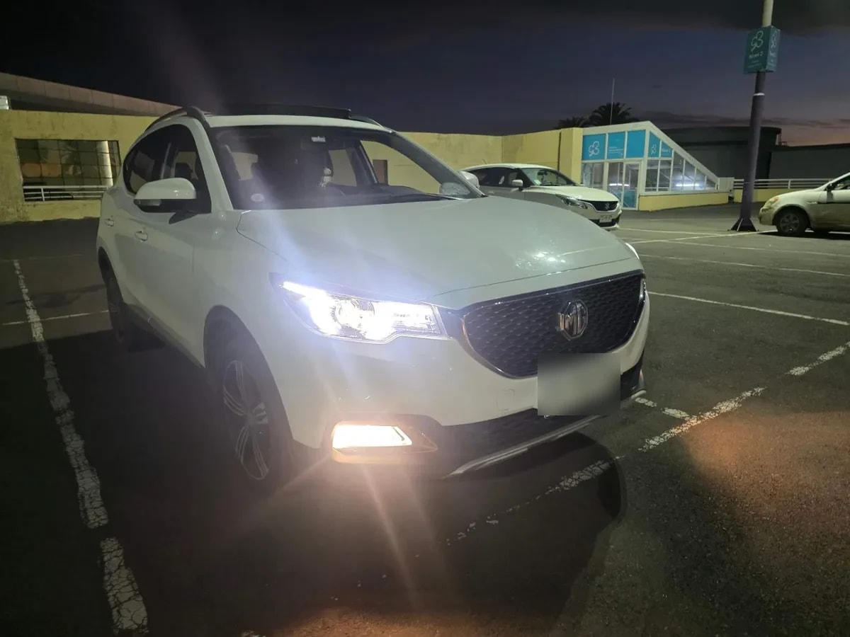 MG Mg Zs 1.5 Comfort 4x2 At 5p año 2023