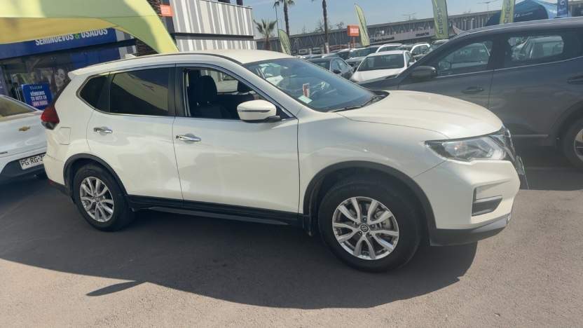 Nissan X-Trail 2.5 Sense Mc 4x2 Cvt At 5p año 2023