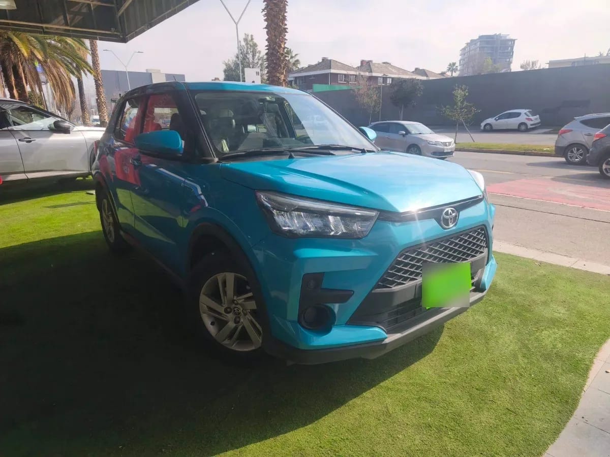 Toyota Raize 1.2 E 4x2 At 5p año 2023