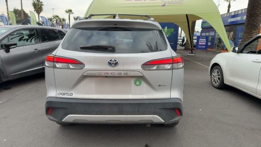 Toyota Corolla Cross 1.8 Seg Hybrid 4x2 Cvt At 5p año 2024