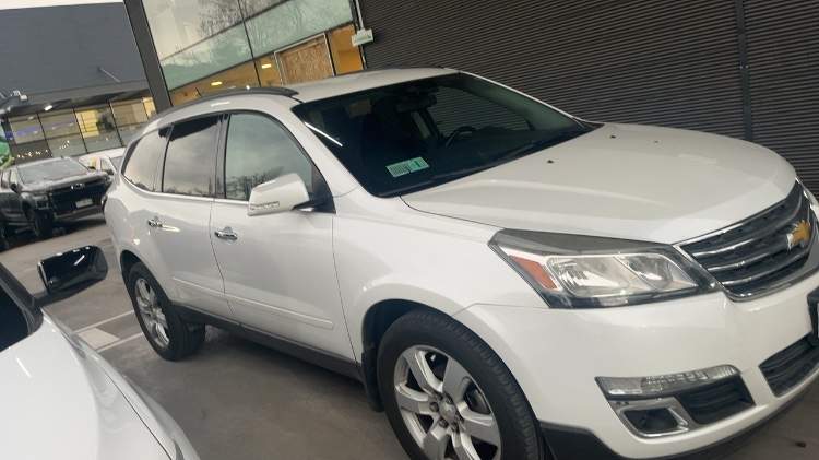 Chevrolet Traverse 3.6l Lt Fwd At 5p año 2017