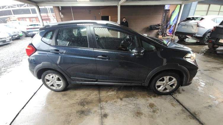 Honda Wr-V 1.5 Lx 4x2 Mt 5p año 2024