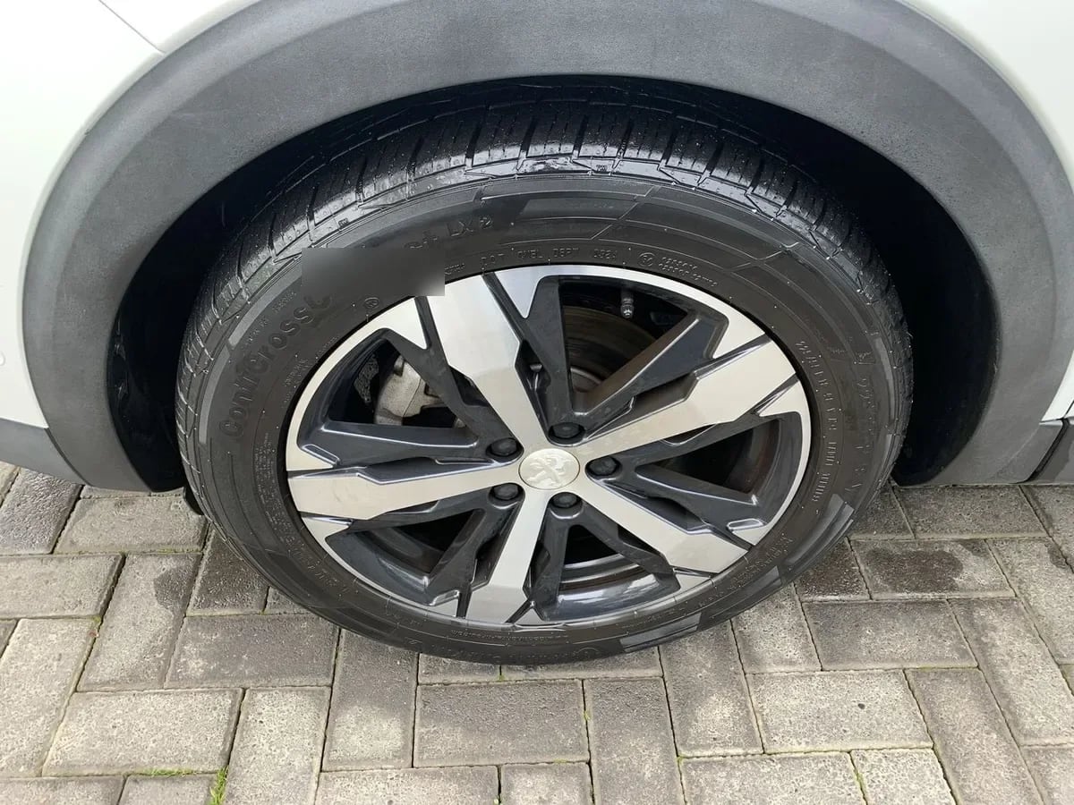 Peugeot 3008 1.6 Allure Pack Thp 165 4x2 Eat6 5p año 2024