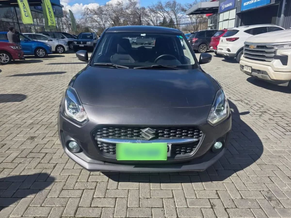 Suzuki Swift 1.2 Glx Plus 4x2 Hb Cvt At 5p año 2022