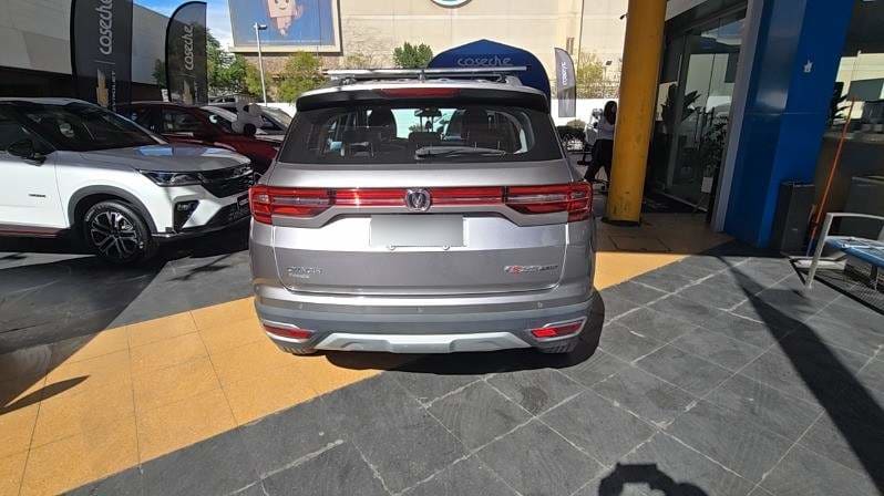 Changan Cs35 Plus 1.6 Luxury 4x2 Mt 5p año 2022