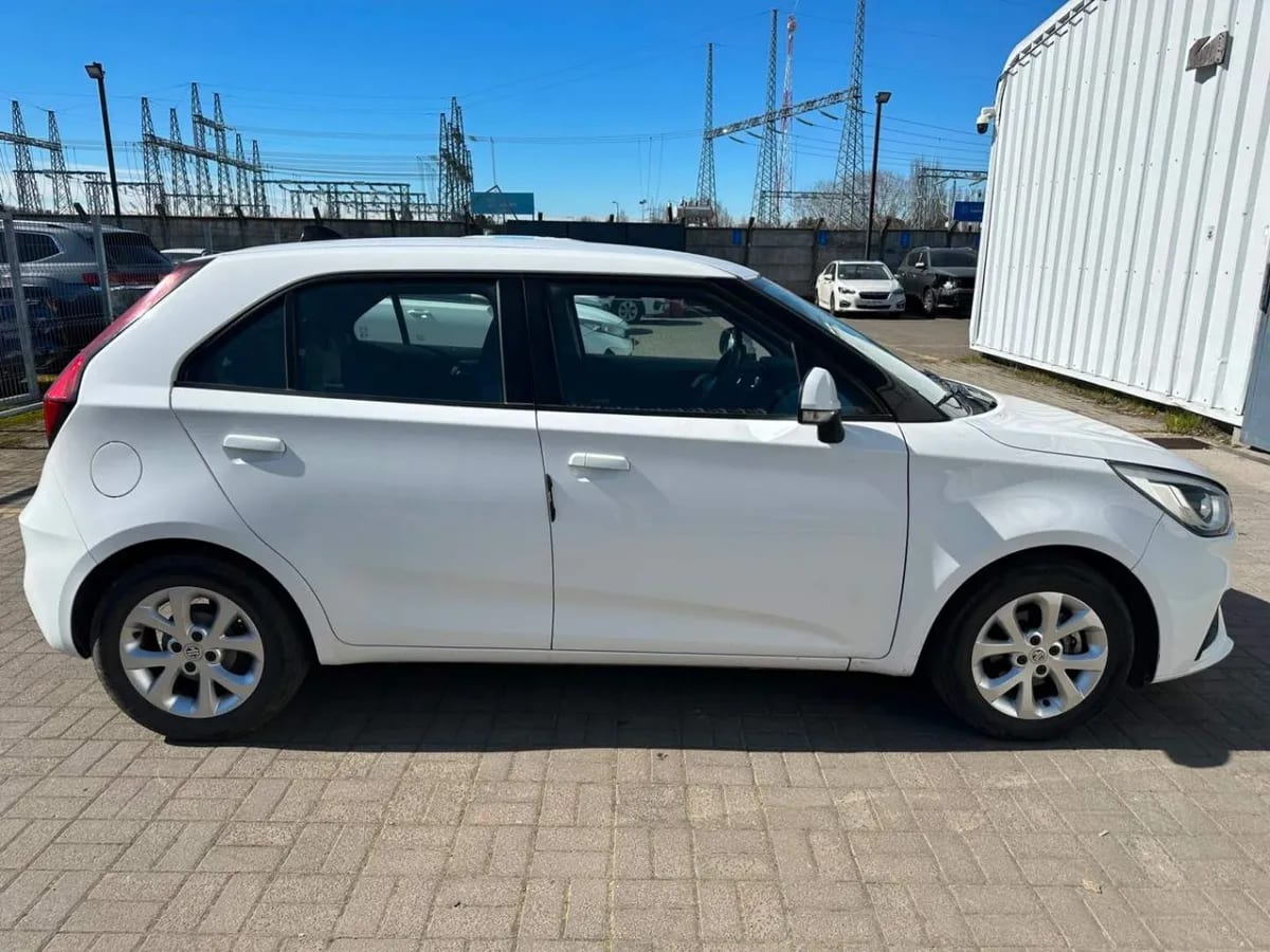 MG Mg 3 1.5 Std 4x2 Hb At 5p año 2022