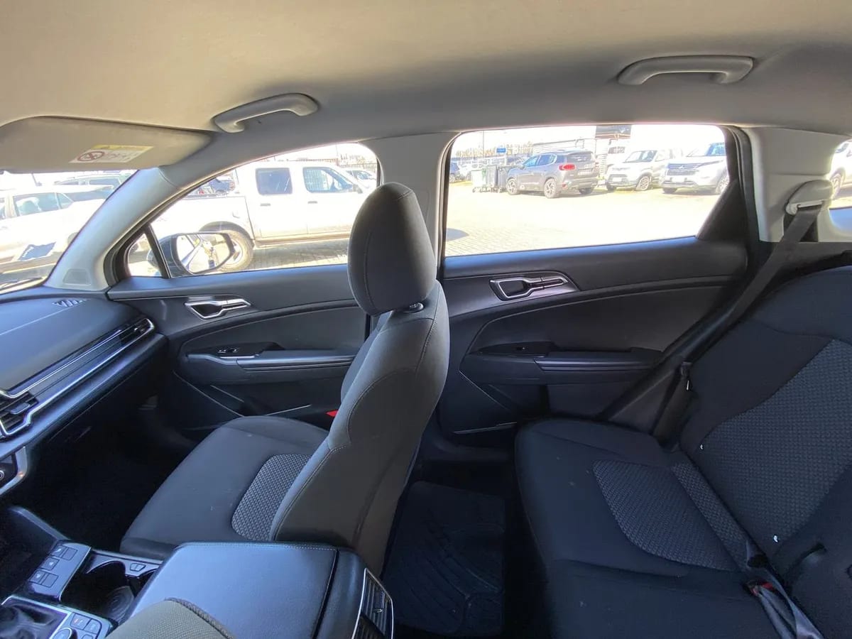 Kia Sportage 2.0 Ex Dsl 2wd 8at 5p año 2022