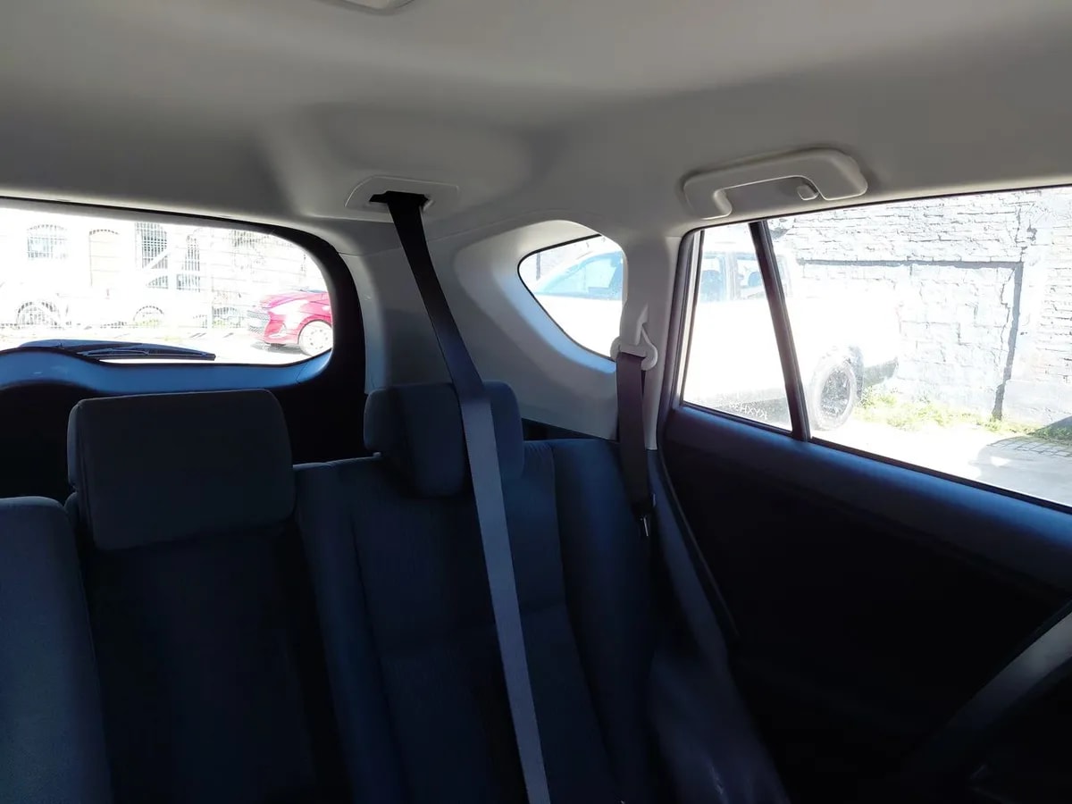 Toyota Rav 4 2.0 Adventure 4x2 Lujo Cvt At 5p año 2019