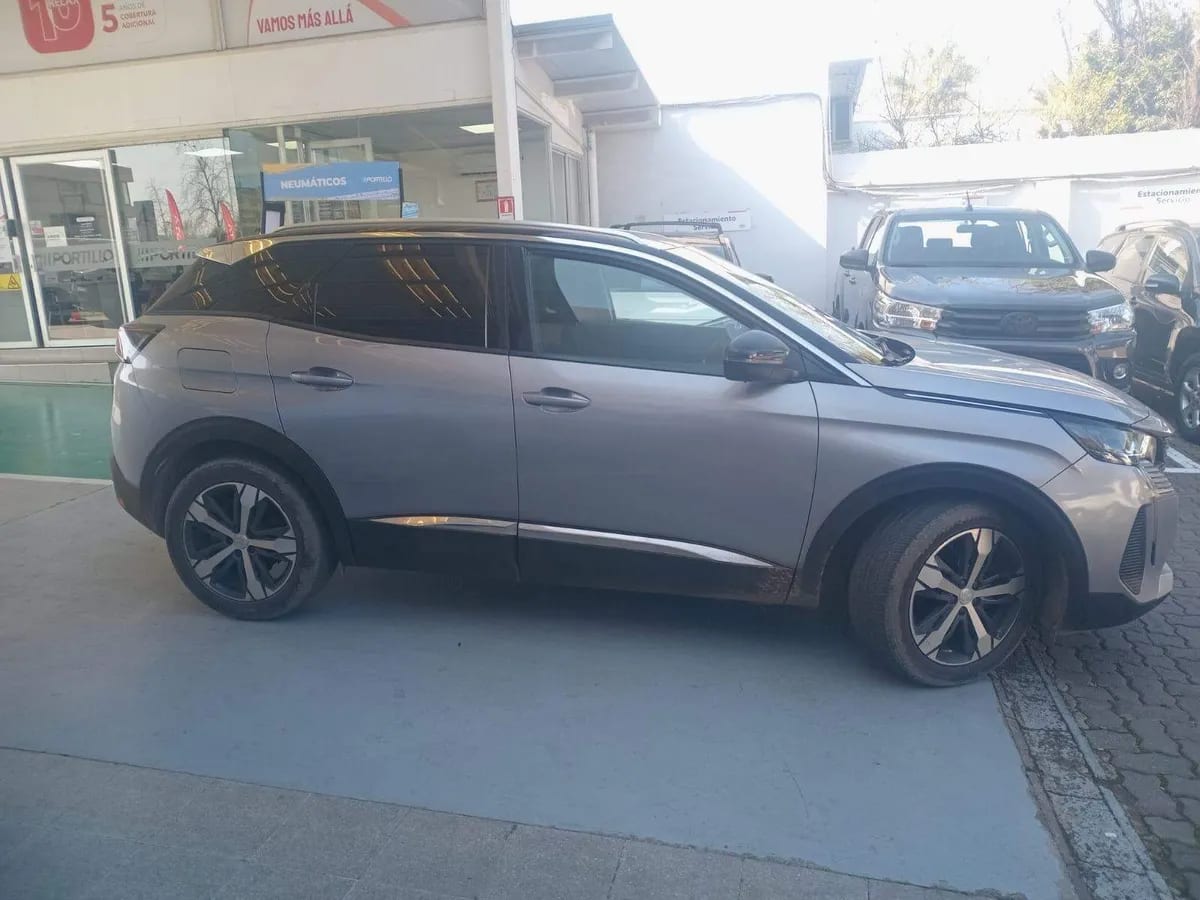 Peugeot 3008 1.5 Allure Bluehdi Diesel 4x2 130 Eat8 5p año 2021