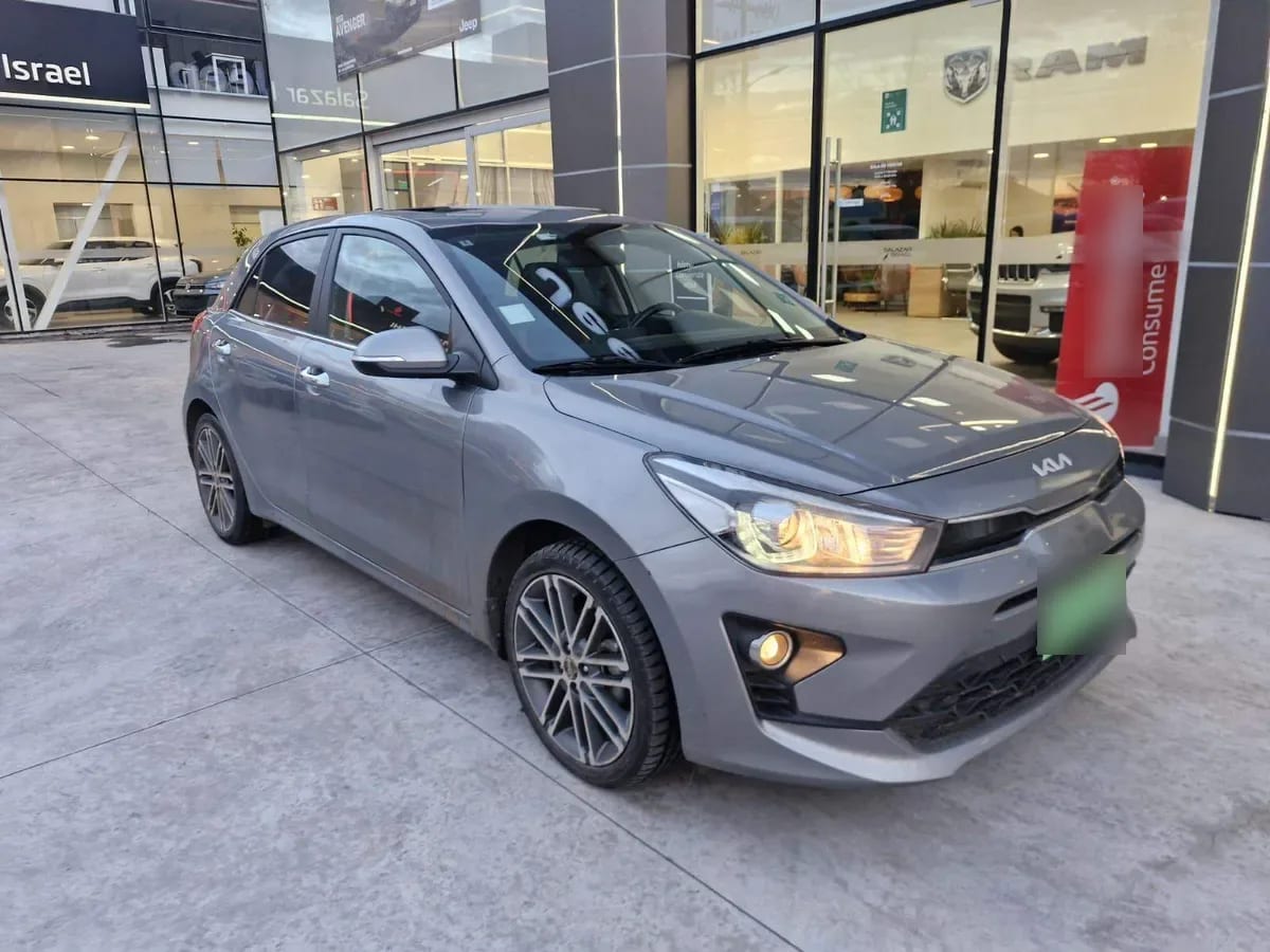 Kia Rio 5 1.6 Ex Sport 4x2 Hb Ci 6mt 5p año 2022