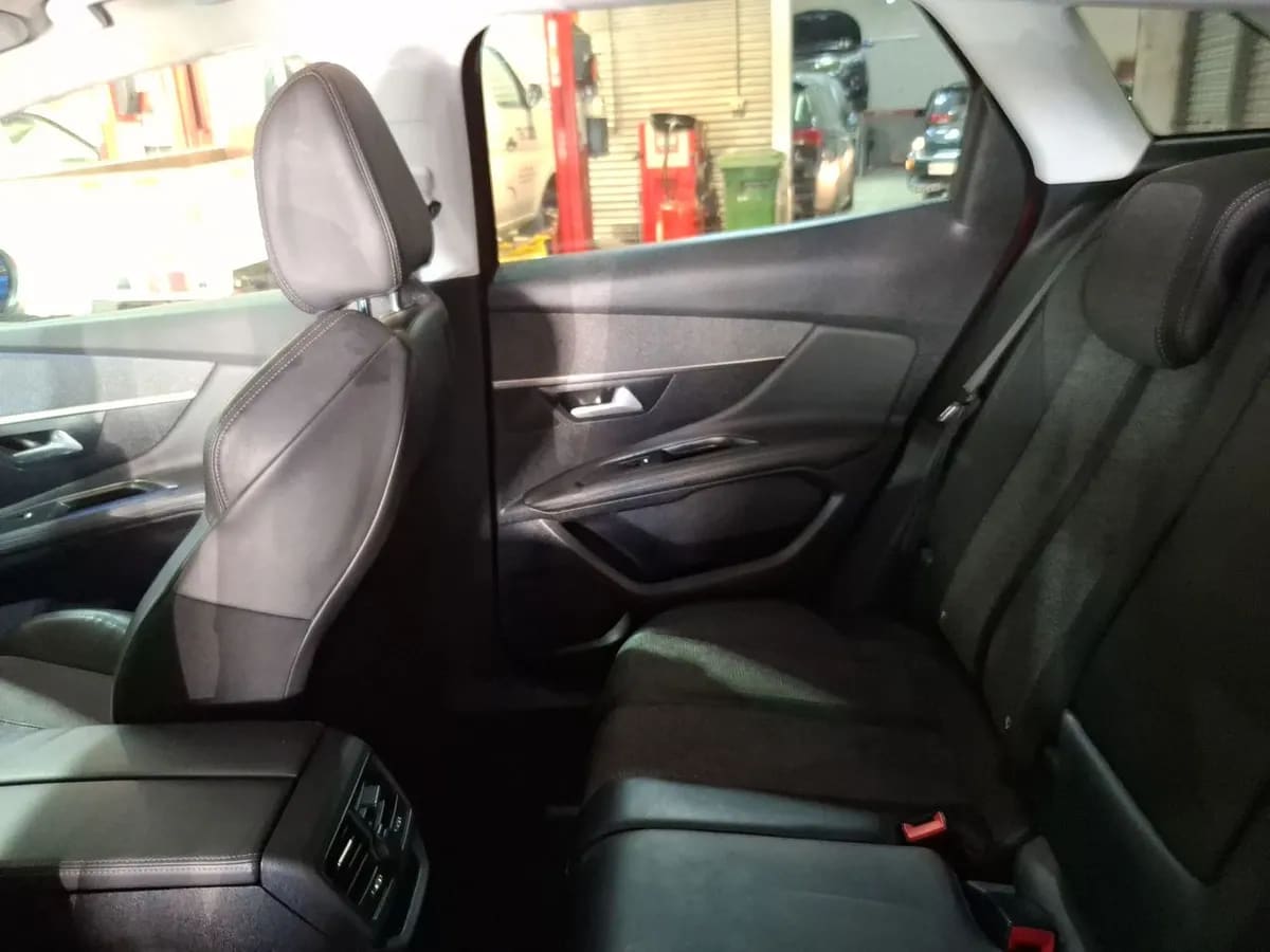 Peugeot 3008 1.6 Allure Thp 165hp Eat6 5p año 2019